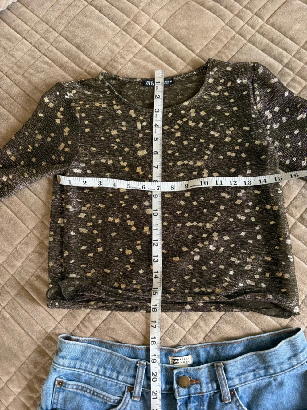 Billabong Denim Shorts 28 + Zara Gold Metallic Top Outfit Bundle Boho Festival